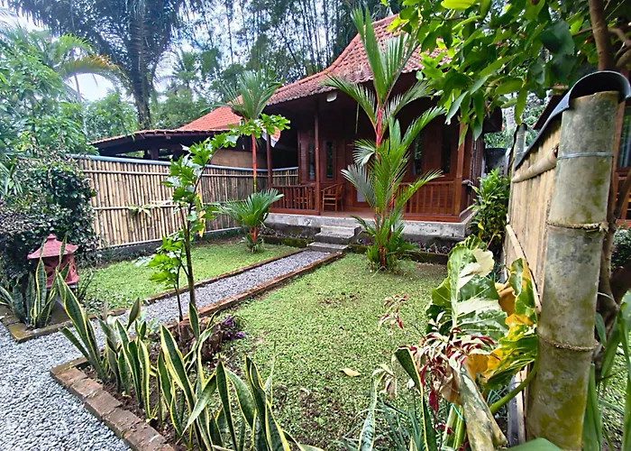 Habitación en casa particular Bali Koempi Close To By Eco Tradi